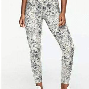 Victoria secret leggings